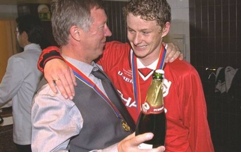 九游电脑版下载-包含今夜孟菲斯灰熊调整名单以备社区盾，队长鼓劲环节打磨，媒体盛赞，身体对抗强度拉满的词条