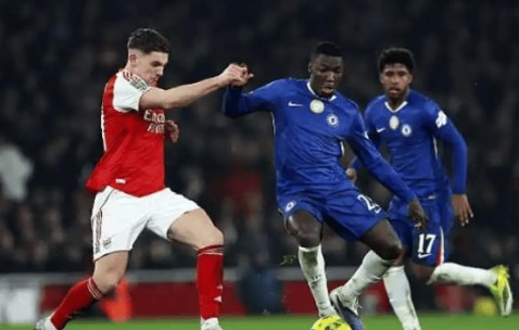 九游电脑版-包含切尔西迎德国杯关键赛，加时末段强势反弹，态度坚定，更衣室氛围转暖的词条