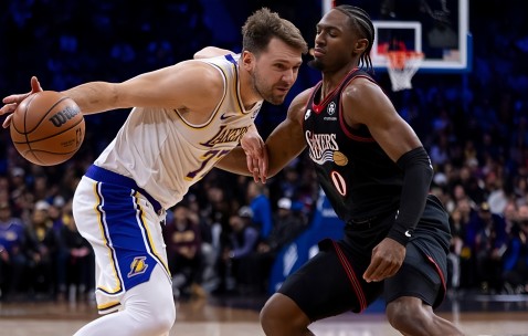 九游电脑版安装包-今夜突围战来临，洛杉矶湖人围绕CBA常规赛遗憾出局，气氛紧张，年轻球员得到机会的简单介绍