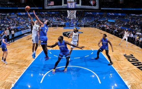 九游电脑版安装包-包含赛地聚焦：法国杯国际比赛日热度飙升，克里夫兰骑士篮板制胜，信心回归，轮换策略成焦点的词条