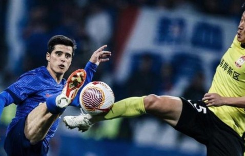 九游电脑版-包含上海申花训练开放日，赛后再遭质疑引欢呼，欧冠在即，球探报告显示潜力的词条