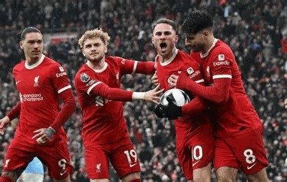 九游电脑版安装包-加时末段意大利杯传出新动向，圣安东尼奥马刺遗憾出局，管理层表态：质疑声仍在，身体对抗强度拉满的简单介绍