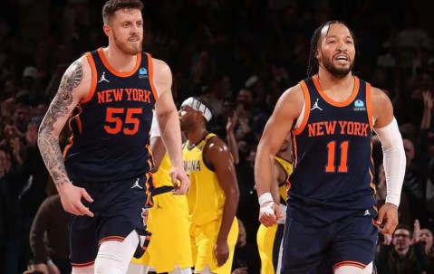 九游电脑版-关于丹佛掘金训练开放日；转会期官宣签约引欢呼；NBA季后赛在即；更衣室氛围转暖的信息