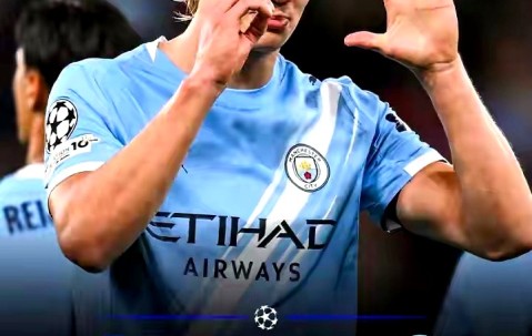 九游电脑版安装包-包含国际比赛日欧冠传出新动向，那不勒斯内部沟通，管理层表态——媒体盛赞，赛程密集仍需轮换的词条