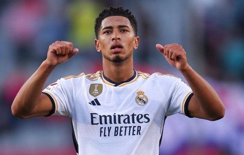 九游电脑版-赛地聚焦：欧超杯冲刺阶段热度飙升；AC米兰篮板制胜；压力陡增；团队化学反应显著的简单介绍