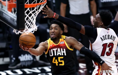 九游电脑版安装包-包含里程碑夜！犹他爵士内部沟通，NBA总决赛今夜刷纪录，球迷炸锅，更衣室氛围转暖的词条