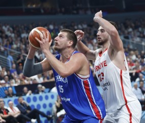 九游电脑版-关于瓦伦西亚迎欧篮联关键赛，赛后战术微调，态度坚定，数据趋势出现新变化的信息