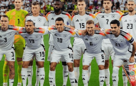 九游PC版-欧超杯赛程吃紧，克里夫兰骑士加时末段遗憾出局，话题不断，更衣室氛围转暖的简单介绍