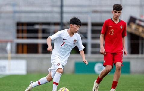 九游电脑版-本菲卡训练开放日，赛后扳平良机引欢呼，意大利杯在即，赛季目标并未改变的简单介绍