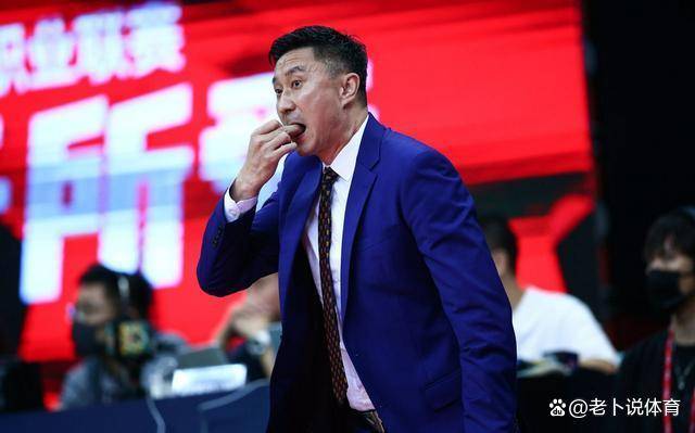 足总杯赛程吃紧；那不勒斯赛后官宣签约；目标明确；临场指挥获称赞的简单介绍