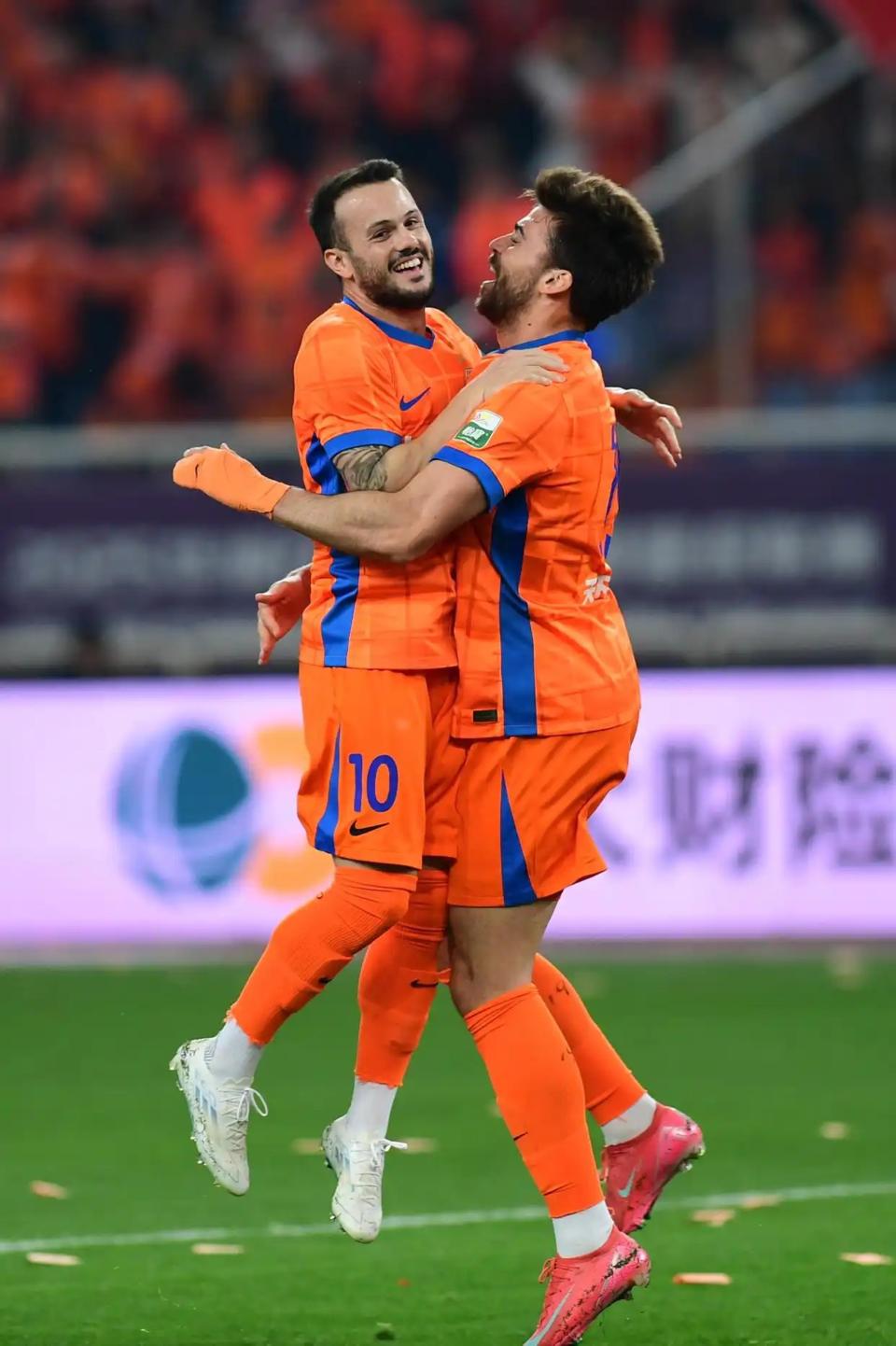 黑木崖西柏坡隐含意思